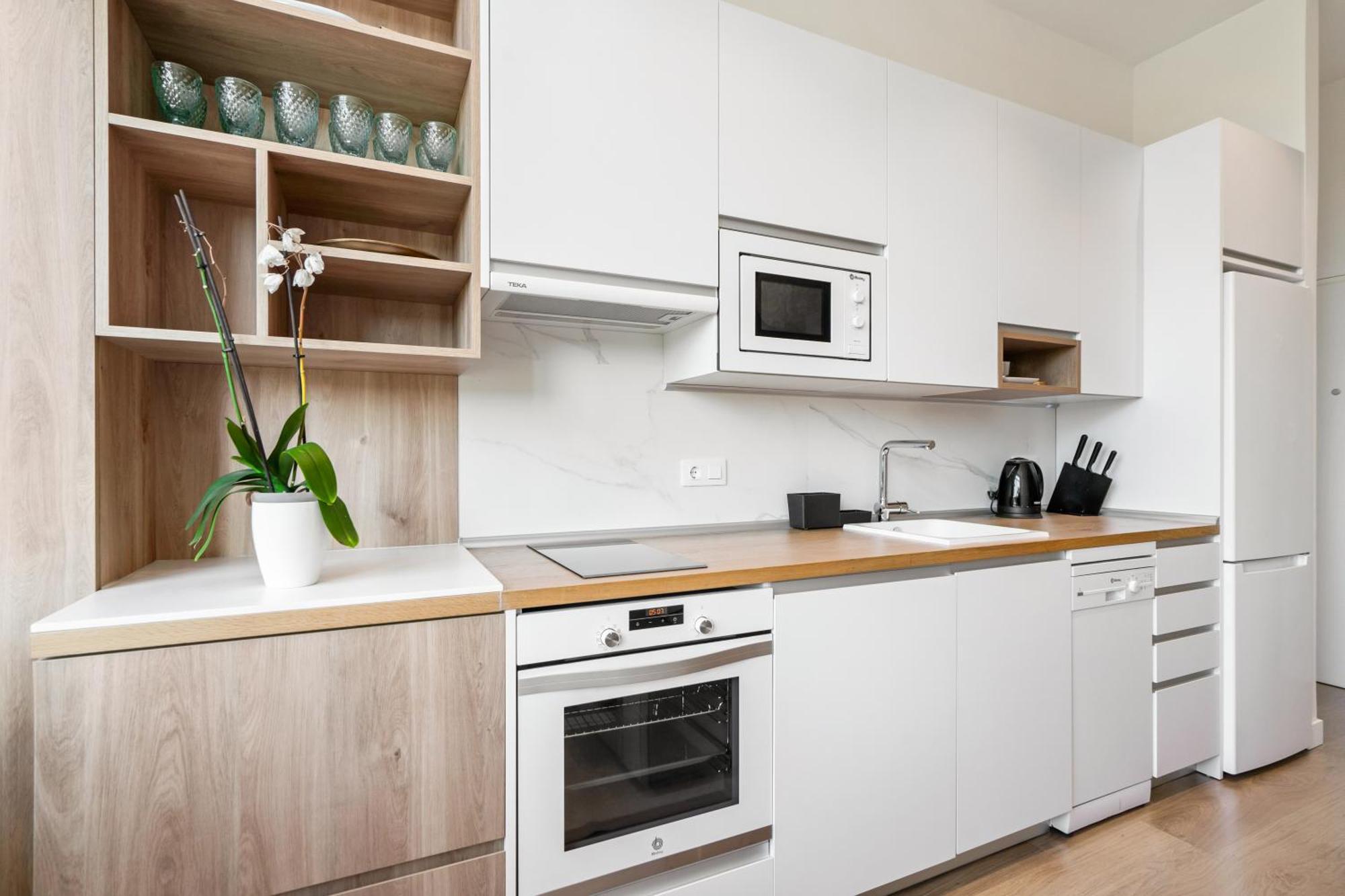 Encantador Estudio Chamartin Madrid Luaran gambar